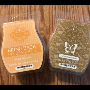2 Scentsy bars - New